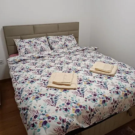 Meseceva Dolina * Divčibare