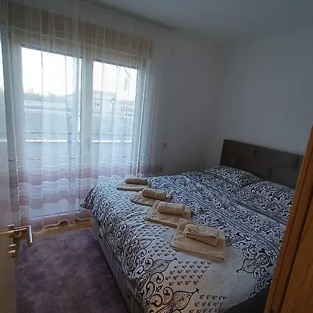 Meseceva Dolina Apartment *