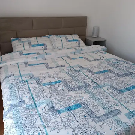 Apartment Meseceva Dolina *